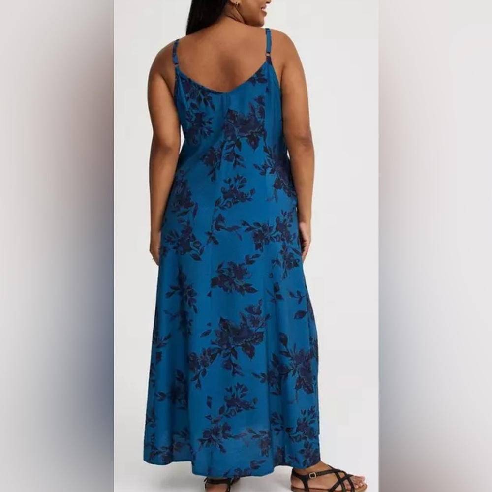 NWT Torrid hammered rayon trapeze maxi dress size 3X - Picture 2 of 10